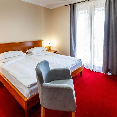 Hotel Vila Lago 팔릭 외부 사진
