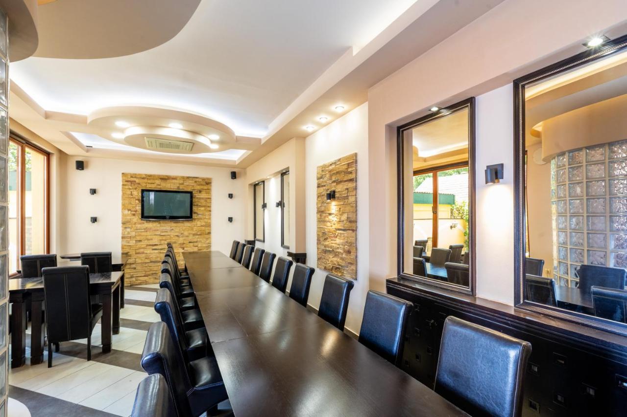 Hotel Vila Lago 팔릭 외부 사진