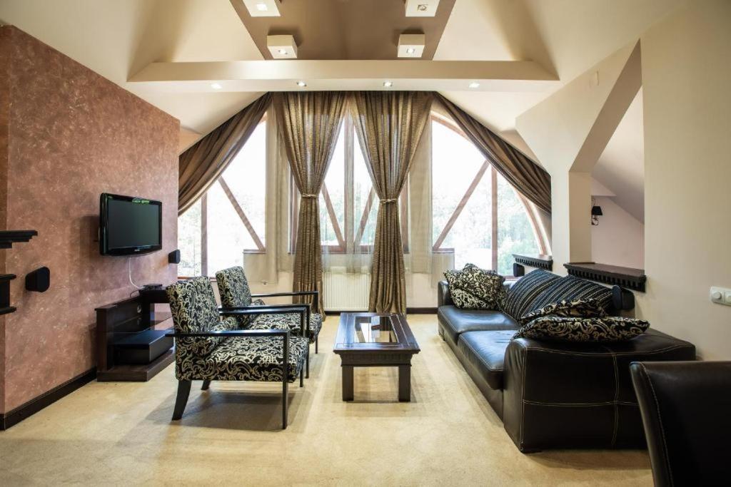 Hotel Vila Lago 팔릭 외부 사진