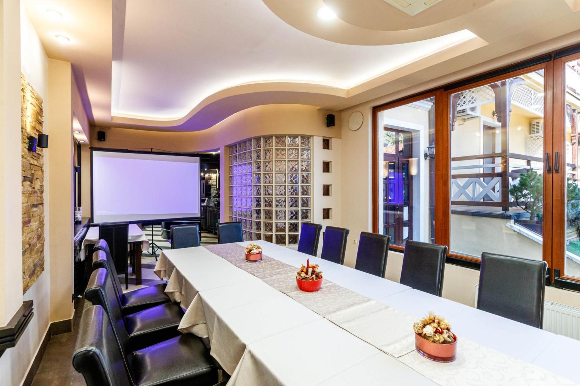 Hotel Vila Lago 팔릭 외부 사진