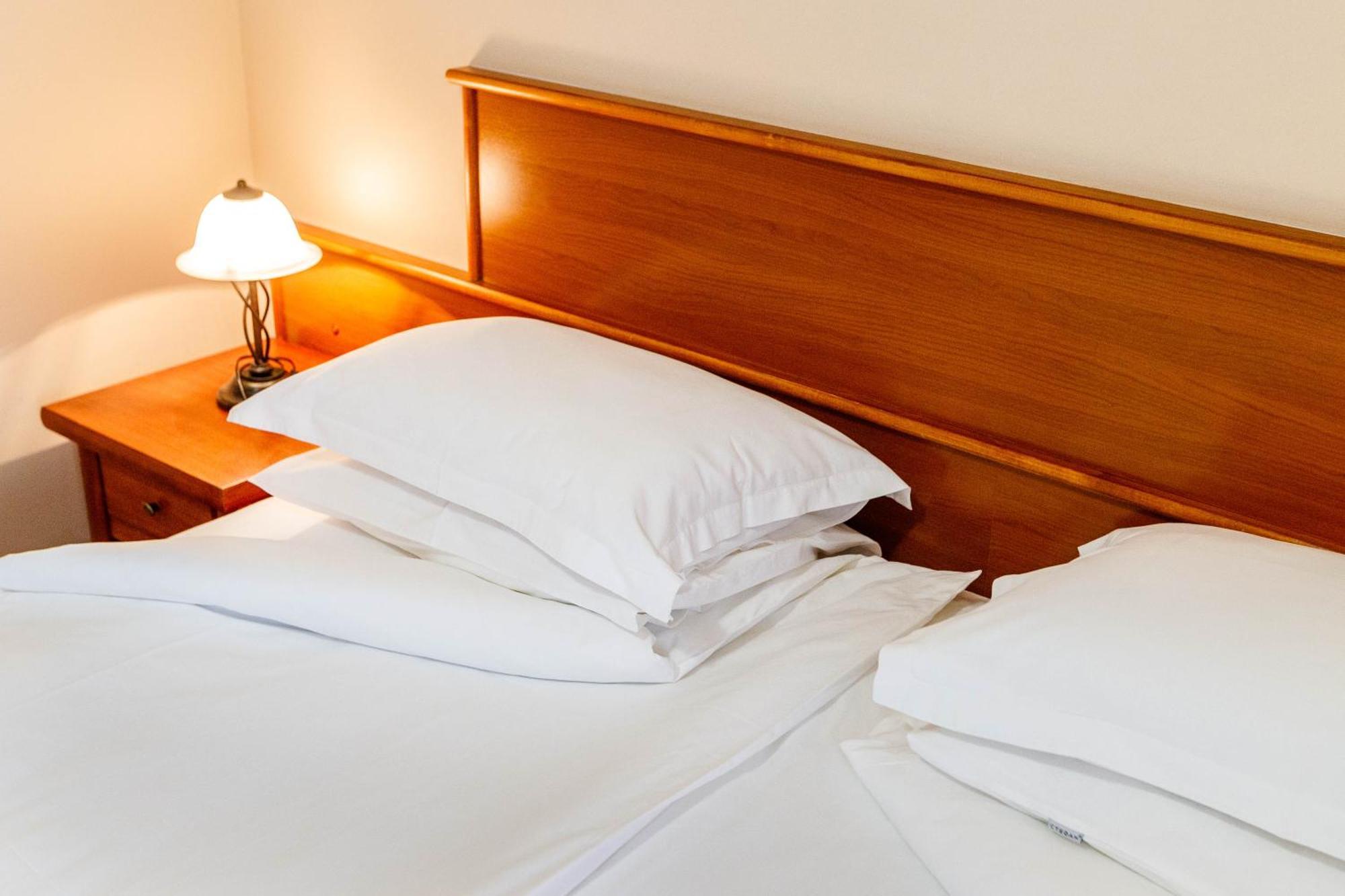 Hotel Vila Lago 팔릭 외부 사진
