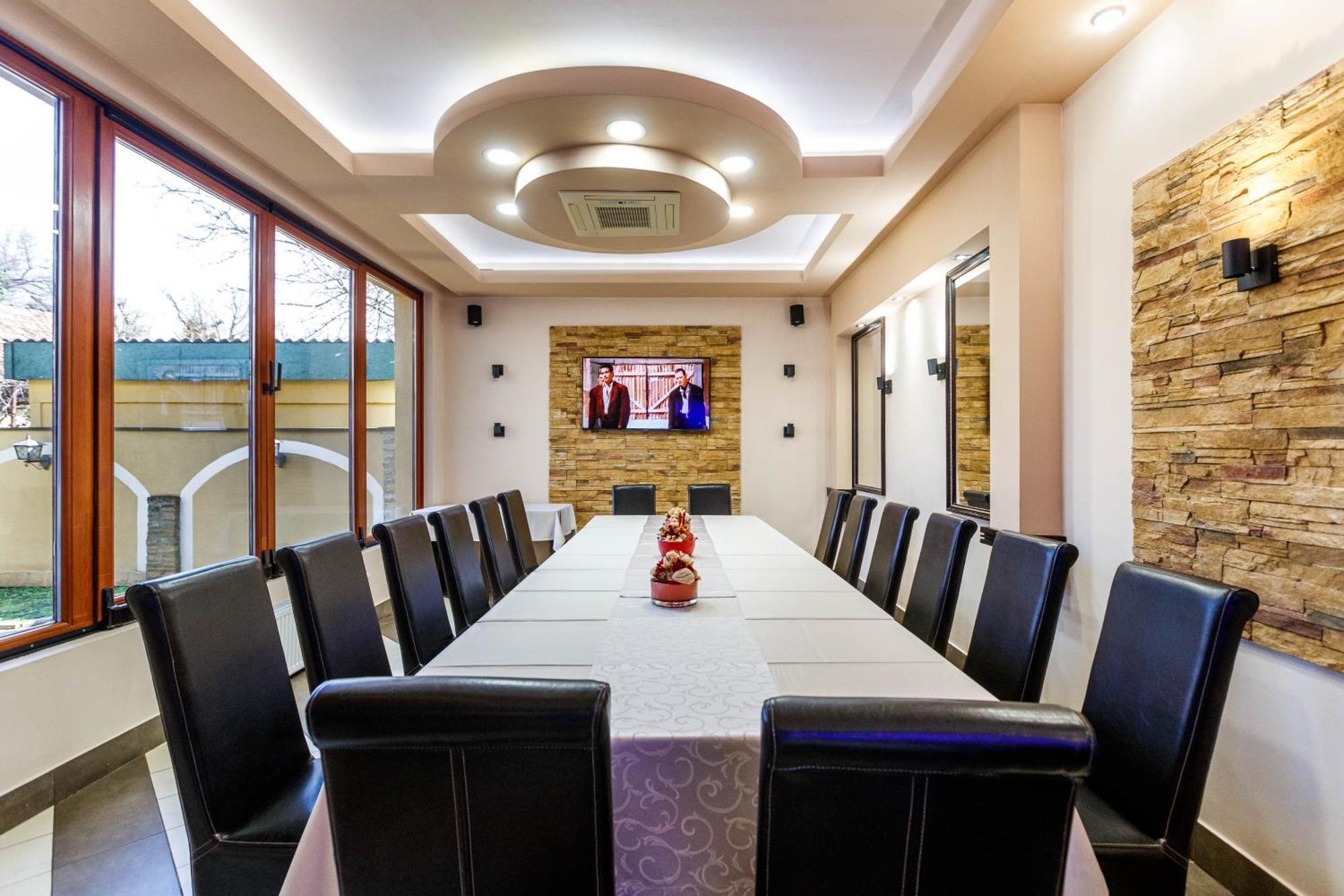 Hotel Vila Lago 팔릭 외부 사진