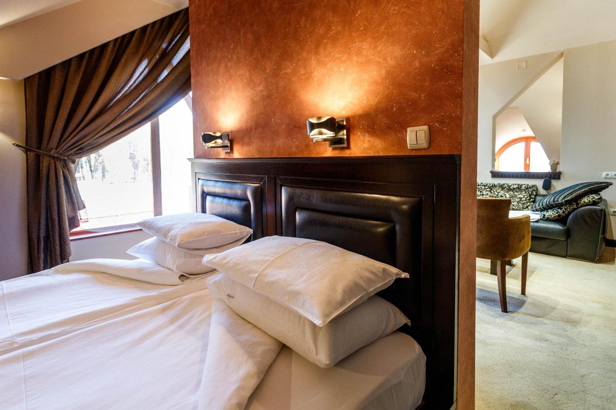 Hotel Vila Lago 팔릭 외부 사진