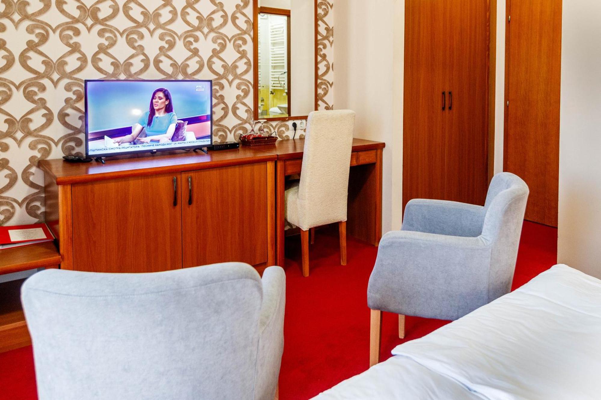 Hotel Vila Lago 팔릭 외부 사진